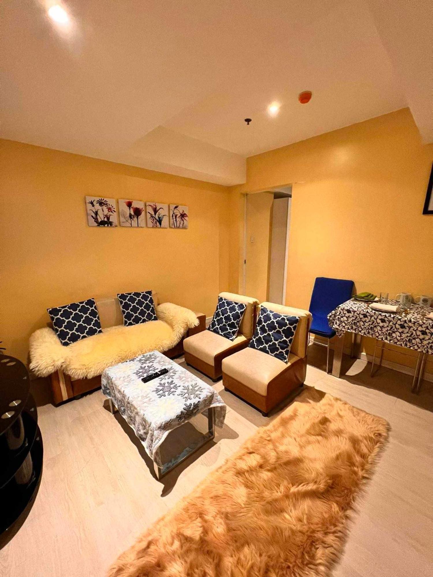Beach Front Living In The Heart Of The City, Azure Residences 마닐라 외부 사진