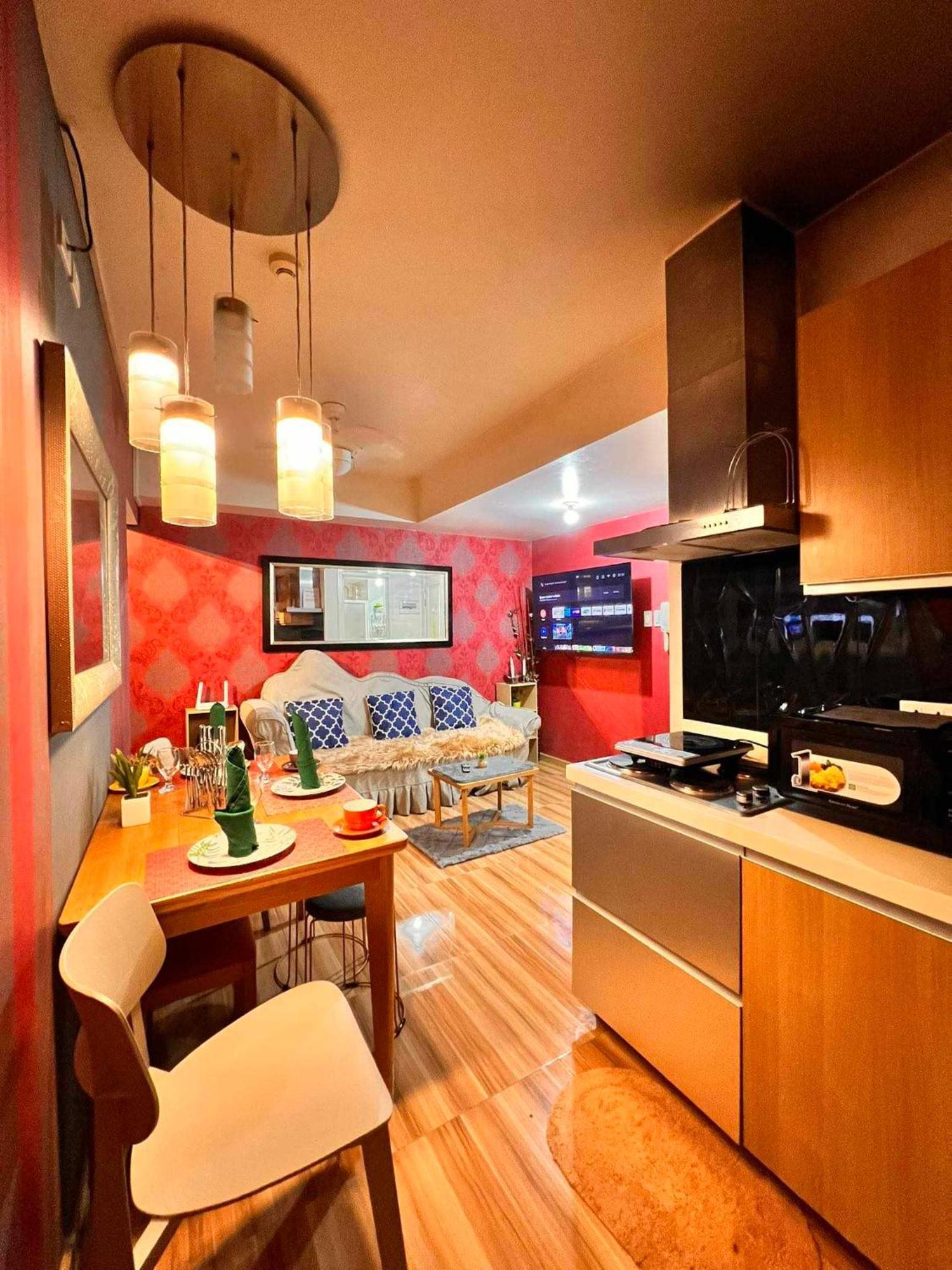 Beach Front Living In The Heart Of The City, Azure Residences 마닐라 외부 사진