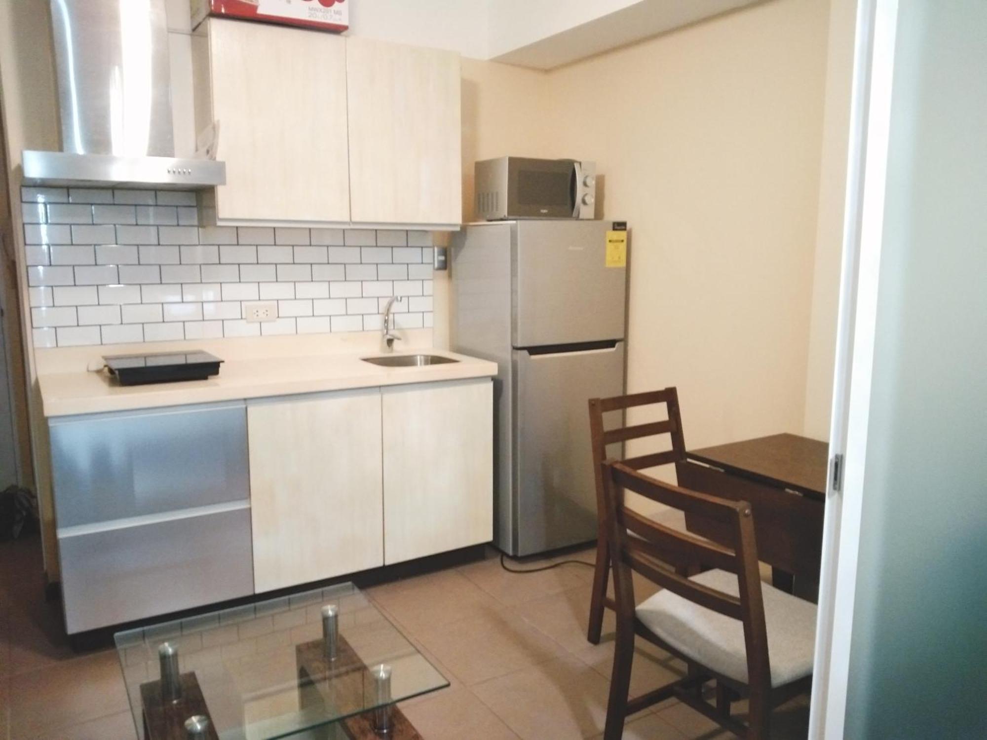Beach Front Living In The Heart Of The City, Azure Residences 마닐라 외부 사진
